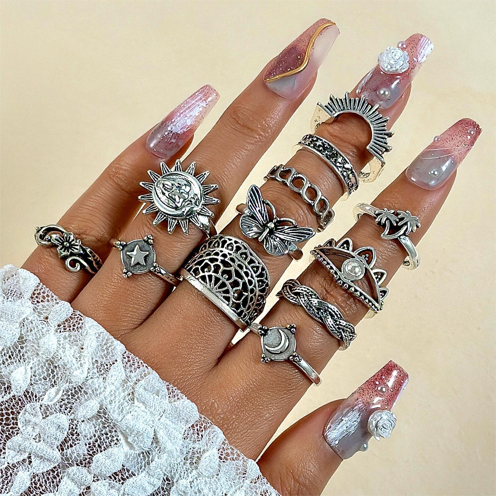 Wholesale Hollow Geometric Black Gemstone Ring Set